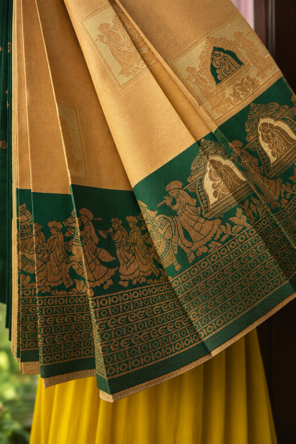 Antique Gold & Green kubera Pattu Tissue Saree | Pallakk Border