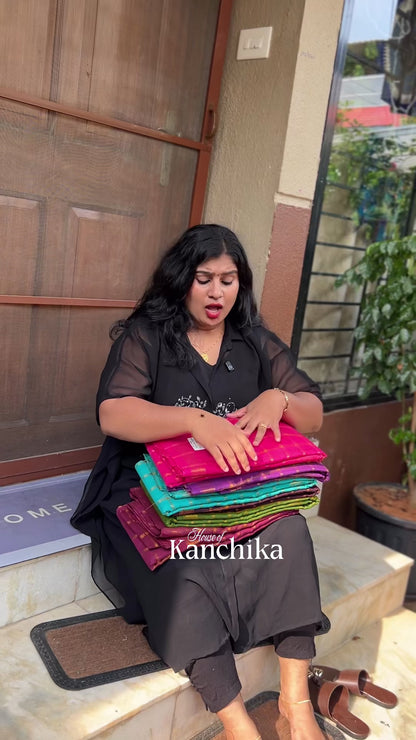 Pavithrakattam Cotton Saree with Traditional Zari Checks & Peacock Motif – Running Blouse Included